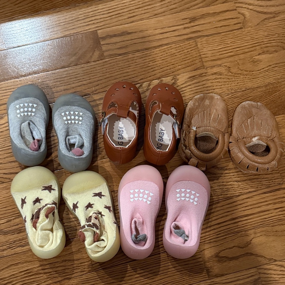 Assorted Baby Shoes Set - Gray, Brown, Yellow, Pink